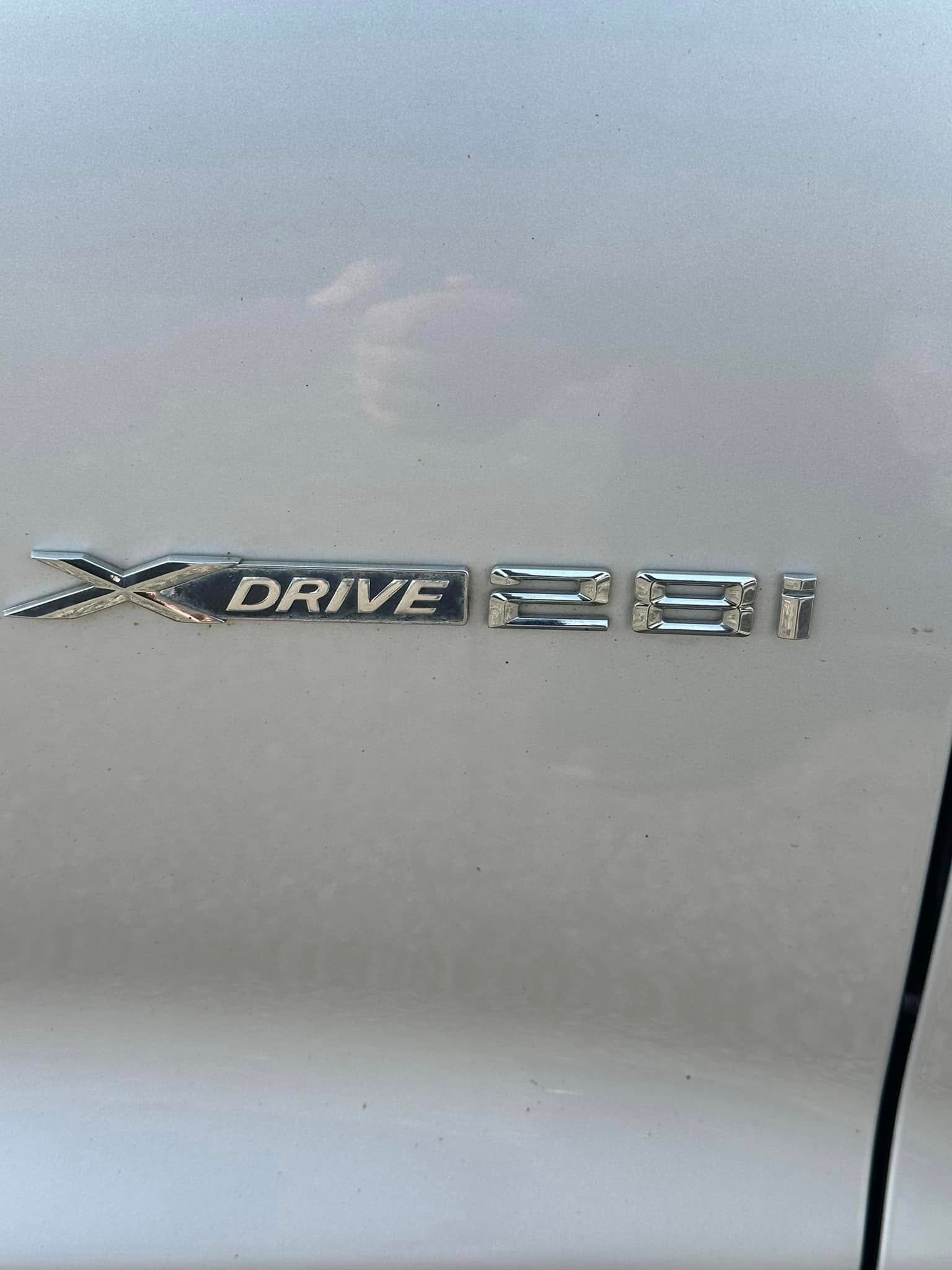 
								BMW X3 full									