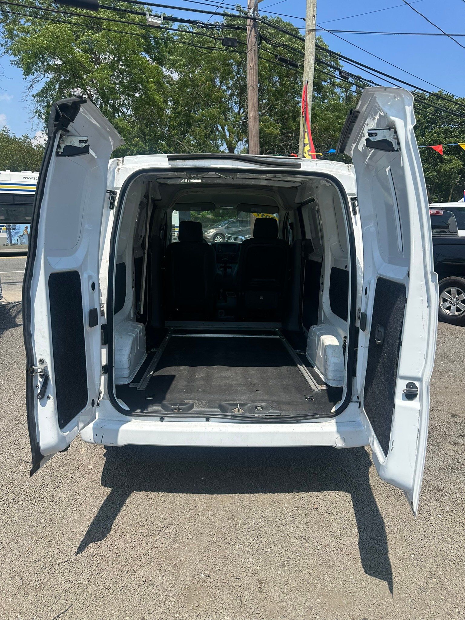 
								Nissan NV200 – 2017 full									