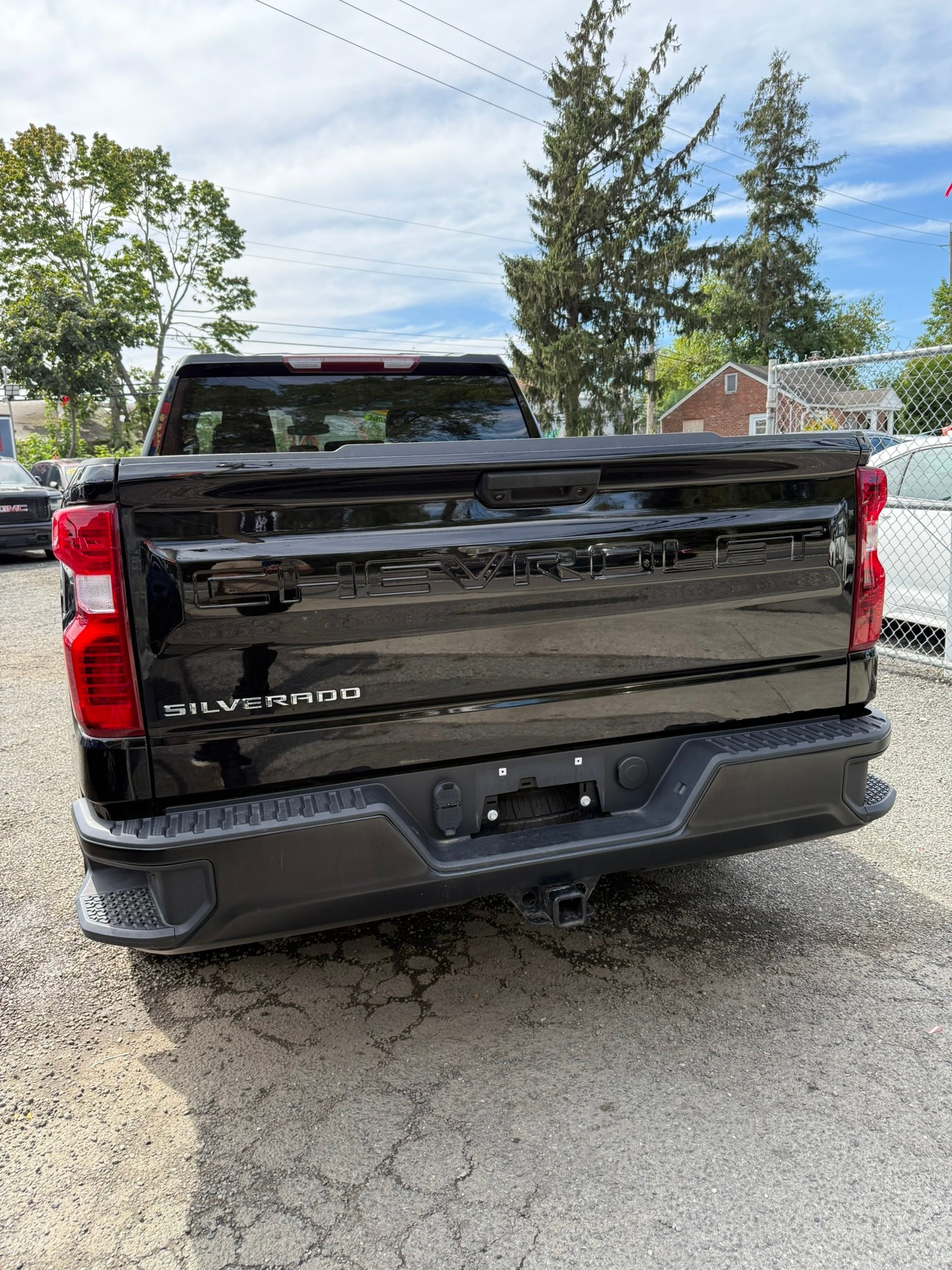 
								Chevrolet SILVERADO 2023 full									